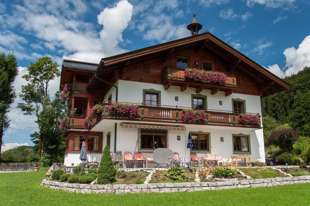 Hotel Haus Hirschpoint Faistenau Exterior foto